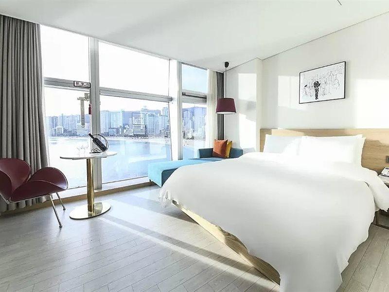 Ocean 2Heaven Hotel Busan Bagian luar foto