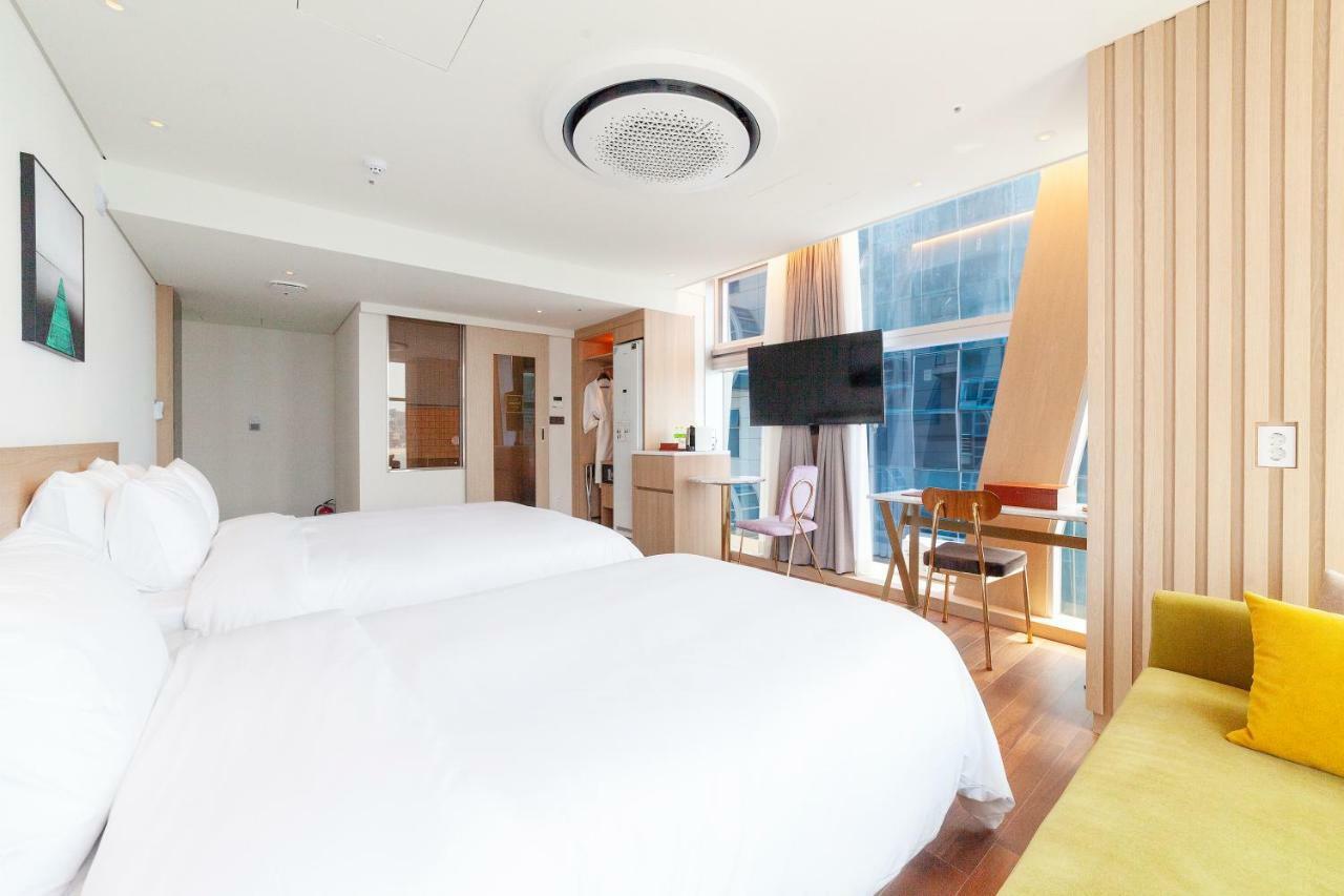 Ocean 2Heaven Hotel Busan Bagian luar foto
